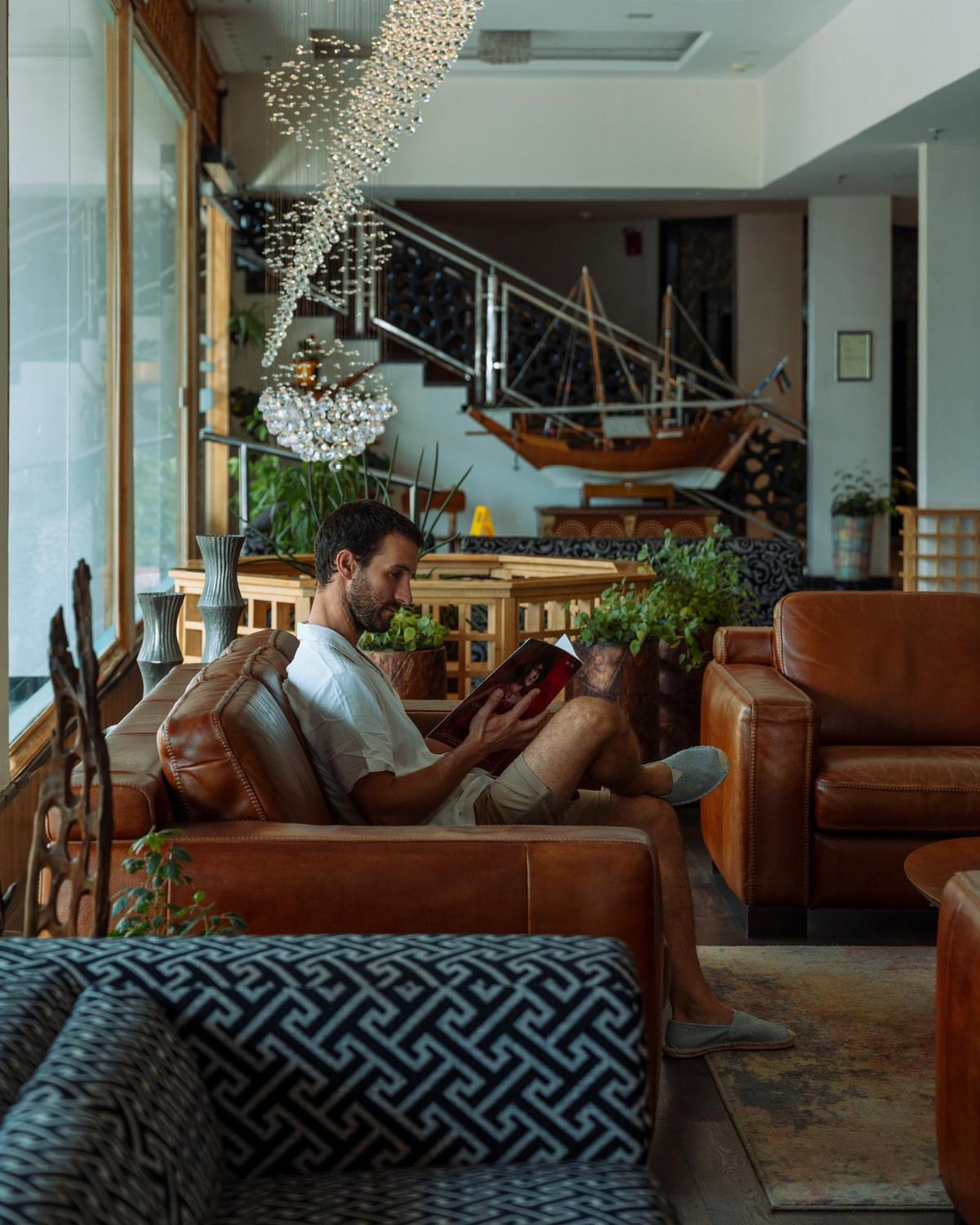 The Panoramic Getaway Hotel Munnar Bagian luar foto The interior of the hotel